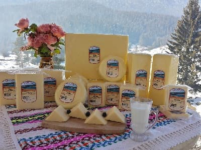 Мандра Сърница